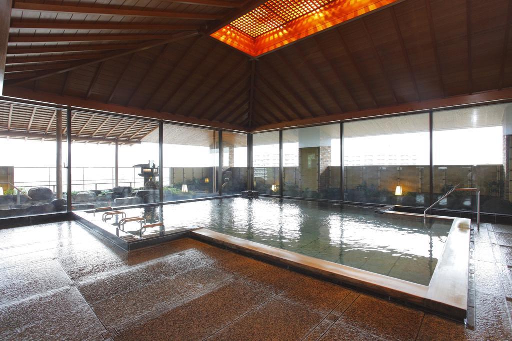 Hotel Wakamizu Takarazuka Extérieur photo