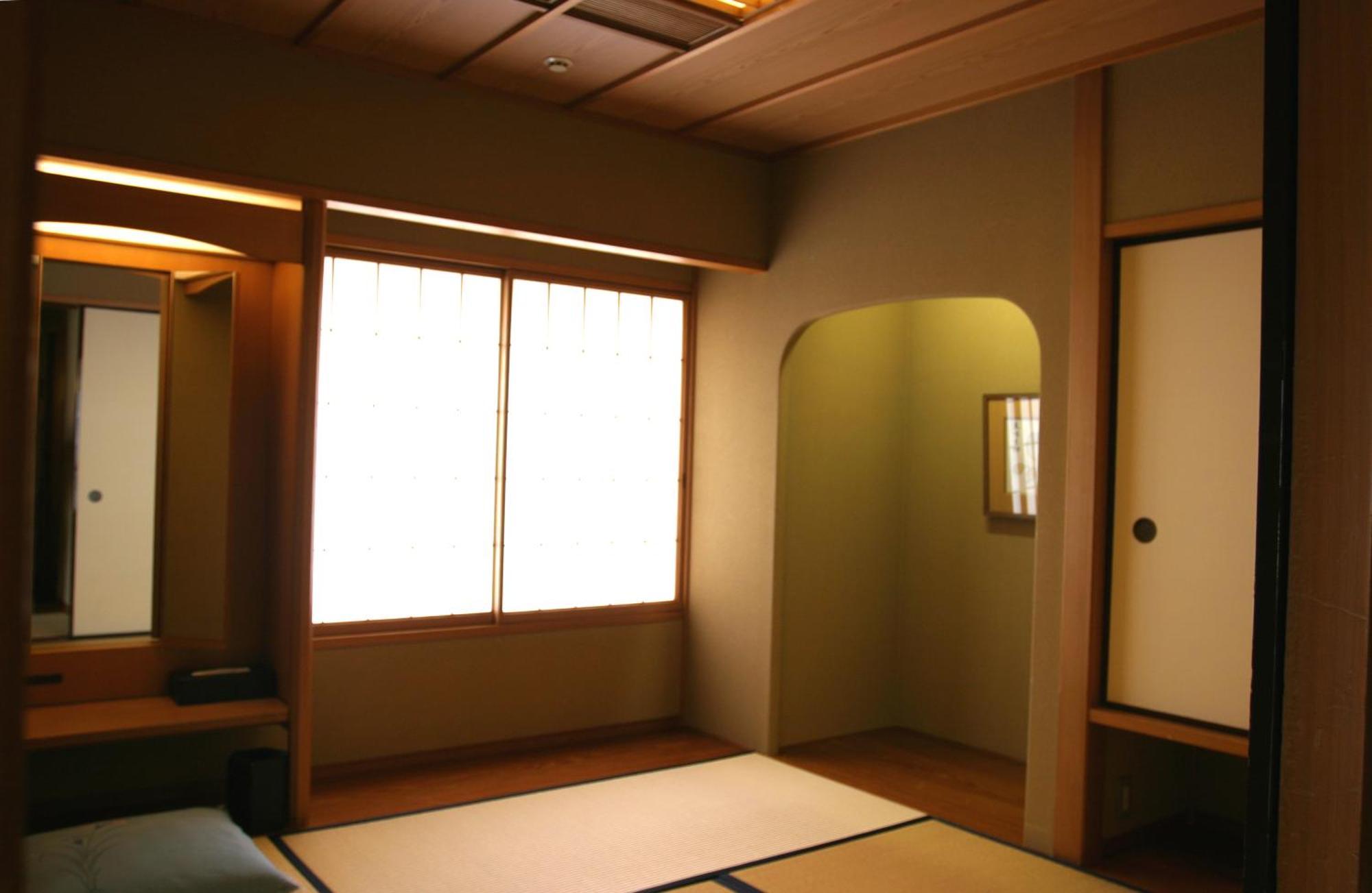 Hotel Wakamizu Takarazuka Chambre photo