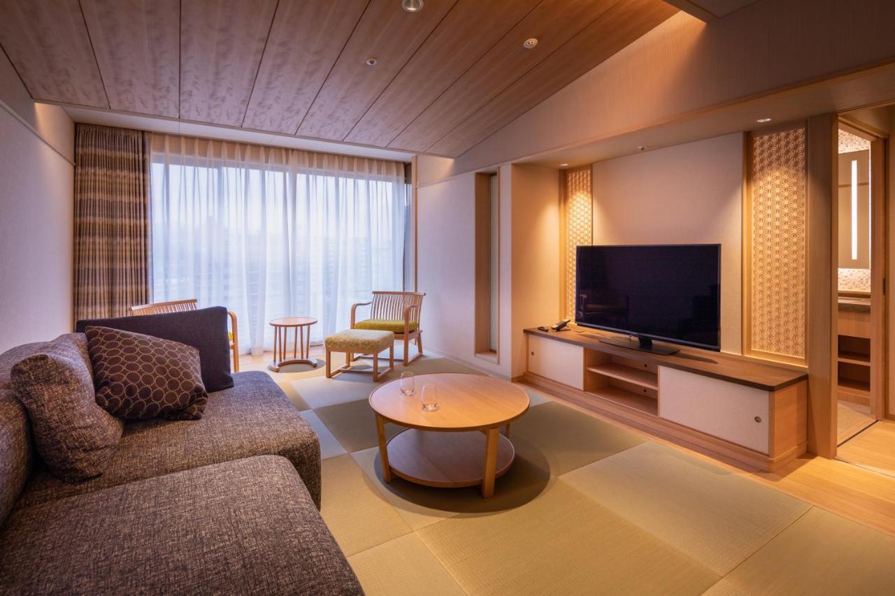 Hotel Wakamizu Takarazuka Extérieur photo